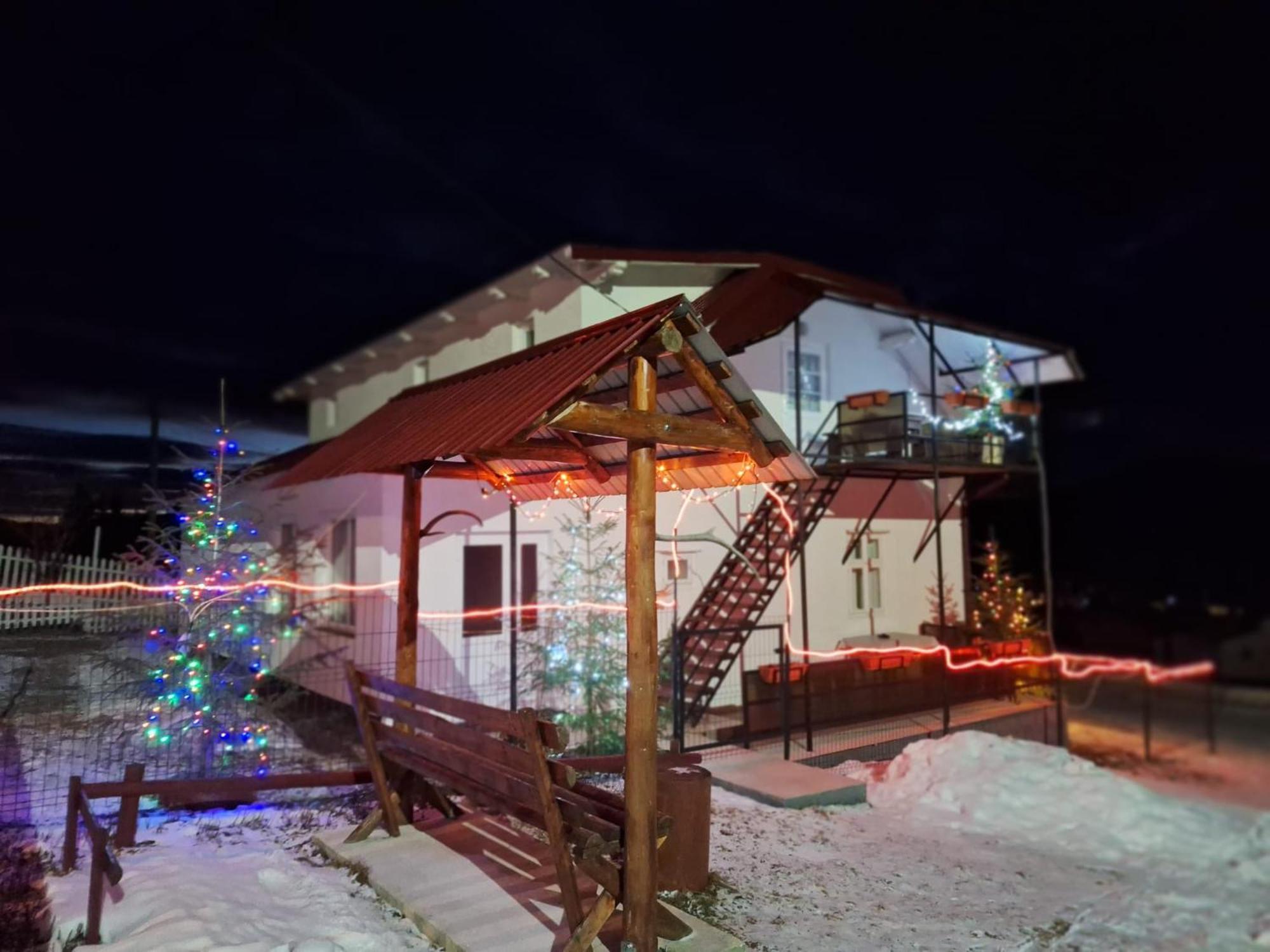 Casa Bucovina Dorna Candrenilor Ascutitele Стая снимка